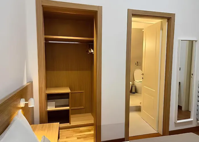 Casa Degli Artisti, A Spacious Apartment In The Center Catania