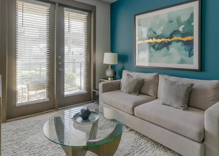 Landing Beautiful 1Bd Gym Houston