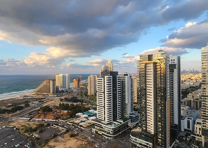 Sunny Sea View 4B Apt 29 Floor Bat Yam