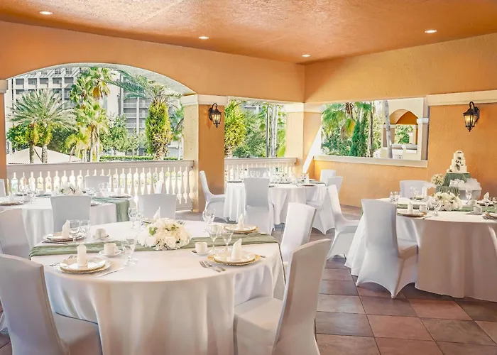 Floridays Orlando Two & Three Bed Rooms Condo Resort Williamsburg