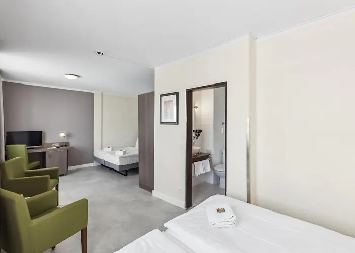 Cityhotel Amadeus - 3 Sterne Superior Munster 
