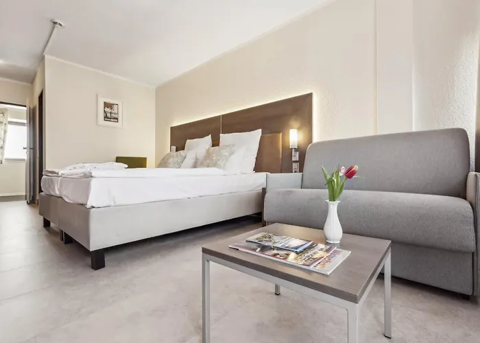 Cityhotel Amadeus - 3 Sterne Superior Munster 