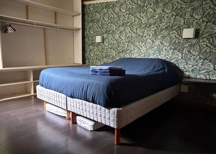 Huge House 210Sqm 19 People Private Outdoor 2 Parking Top Location Saint-Ouen 