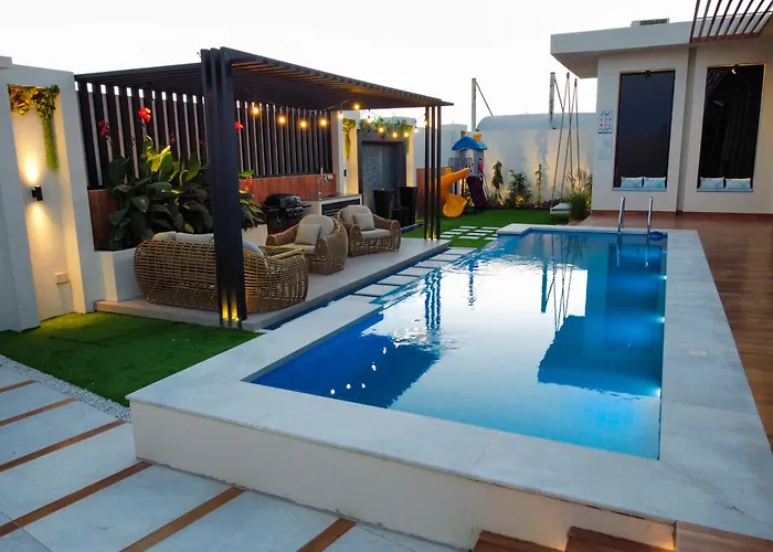 Nozol Chalets شاليهات نزل Billa