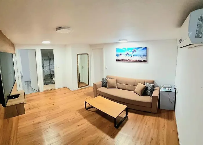 Ferienwohnung יחידת נופש קלאסית ושקטה Eilat