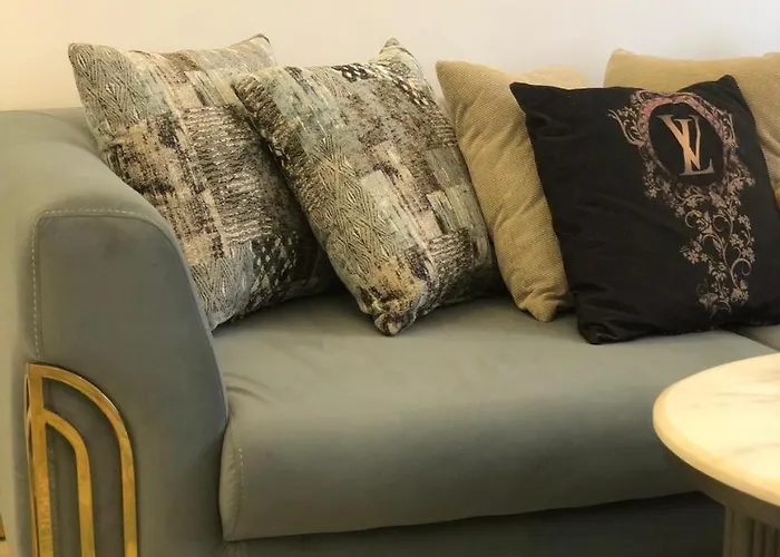 Ferienwohnung شقه ديلوكس بالدقي Kairo