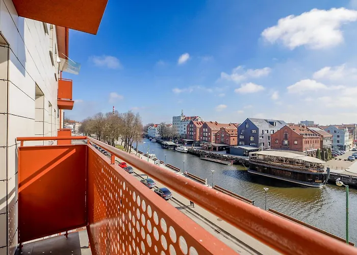 Cohost I City Centre Apt With River View Klaipėda