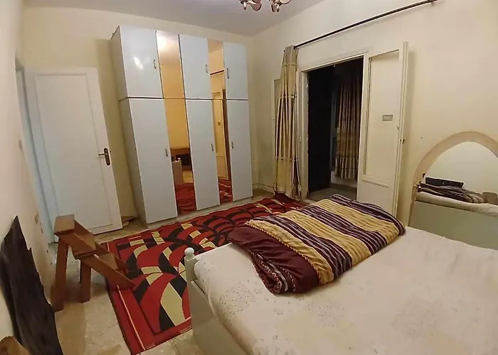 Ferienwohnung منيل روضه Kairo