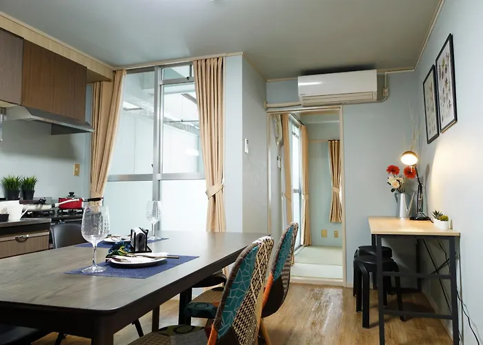 Gs42 名古屋栄area食卓あり和洋ルーム観光家族旅行ビジネスに最適 A Japanese Western Style Room With Dining Area In The Sakae Area Of Nagoya Ideal For Sightseeing Family Trips And Business Trips