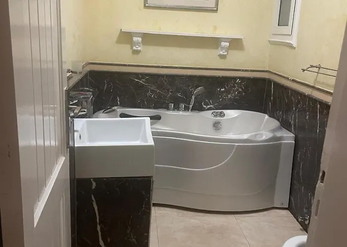 شقه سياحيه فاخره للايجار Luxury Tourist Apartment For Rent Sharm El-Sheikh