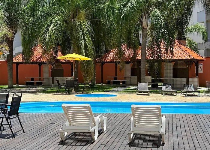 Caminhe 150 M Ate A Praia, Volte P/Piscina E Quiosque Com Churrasqueira Florianópolis
