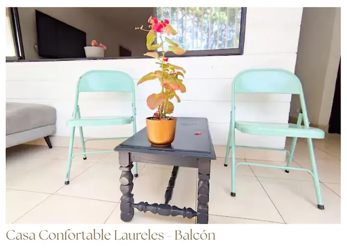Casas Confortable Laureles Medellín