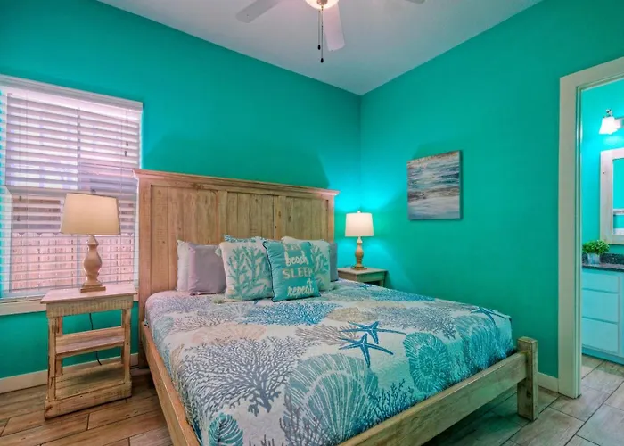 Family-Friendly Beach Home W Pool Porch Beach Access Surf Station By Avantstay Port Aransas