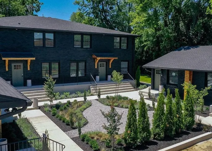 The Nomad 48-Person Hillsboro Village Retreat Studio 1Br Spaces Nashville