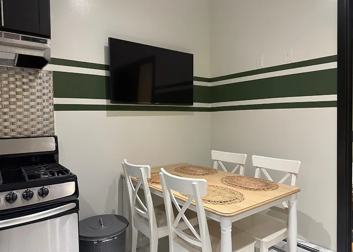 Discover The Comfort Of Columbia University Area-3 New York
