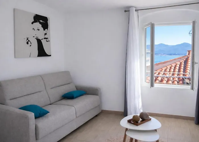 Studio Vue Mer - Centre Ajaccio - 150 M Coeur De Ville