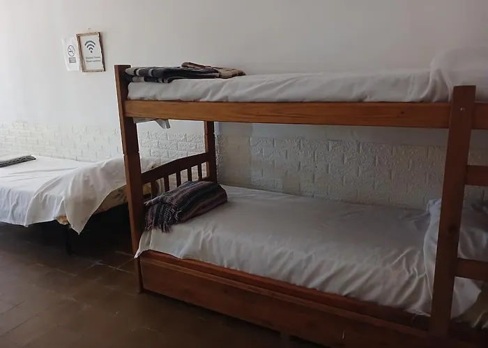 Los Lirios Gardes 2 Pehuajó
