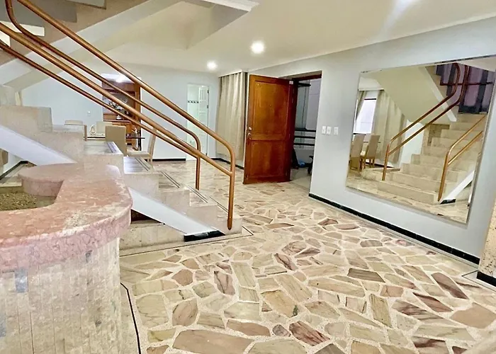 Apto Luxury En El Laguito Edificio Marina Del Rey Cartagena Frente Al Mar