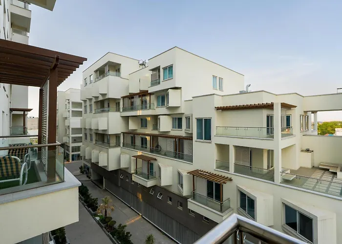 Penta Square Signature Hotel Apartments - Dha Phase 5 Lahore