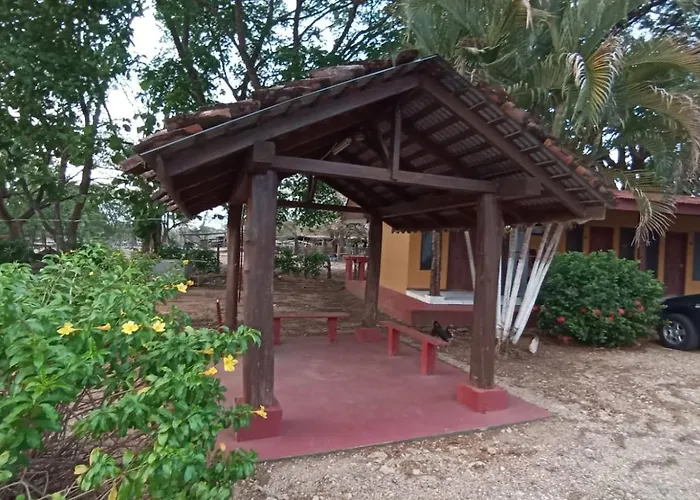 Hotel El Paraje Santa Cruz 