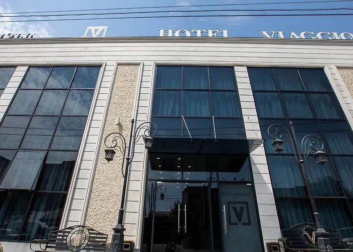 Hotel Viaggio By V Erivan
