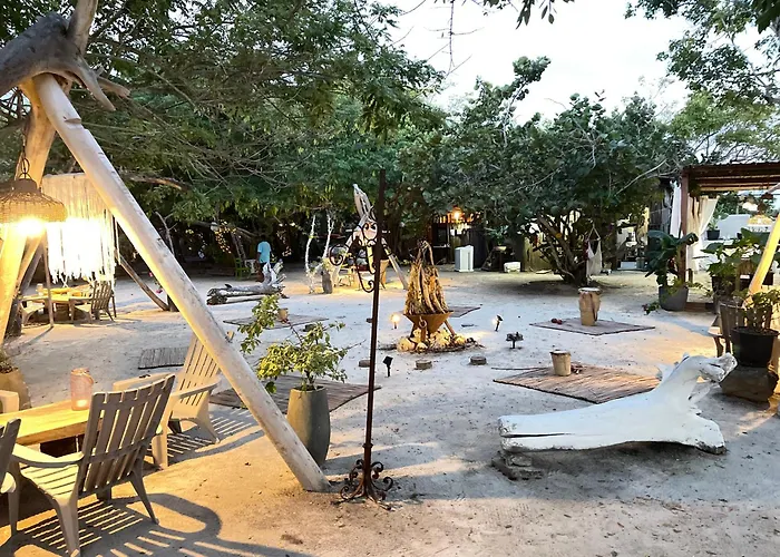 Puerto Idilio Beach Resort Isla Grande 