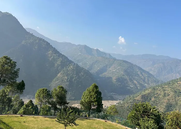 Vistaar Hotels & Resorts Pauri