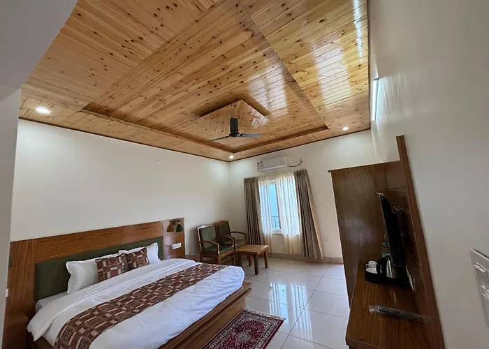 Vistaar Hotels & Resorts Pauri