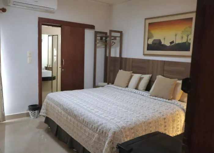 Hotel Mi Abuena Di Trento Ciudad del Este