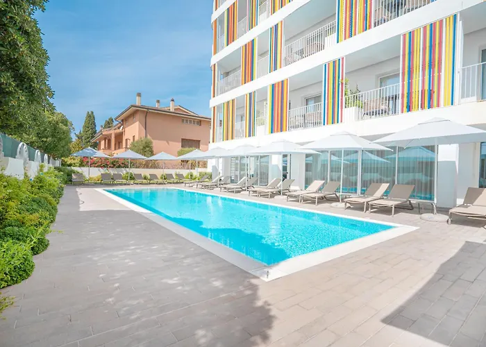 Hotel With Swimming Pool In Olbia
