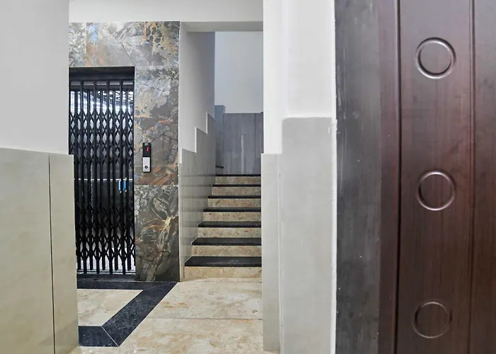 Hotel O By Oyo My Stay Indore