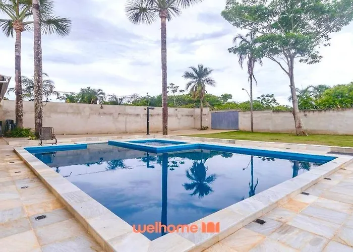 Casa Em Caldas Novas Com Piscina Aquecida E Lago