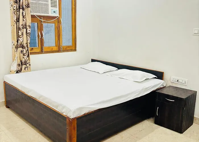 Mangalam Home Stay Varanasi