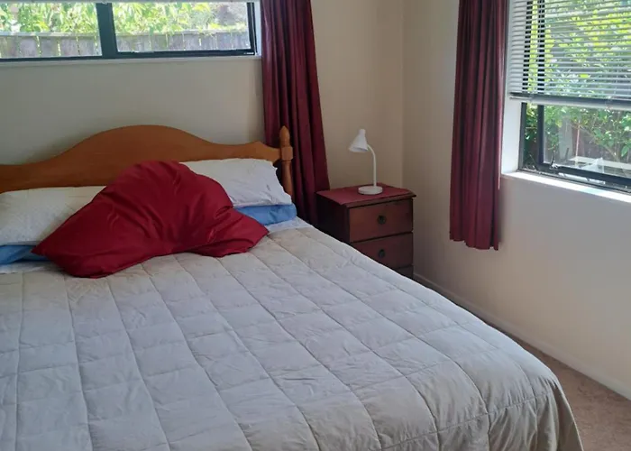 Beach House Paraparaumu