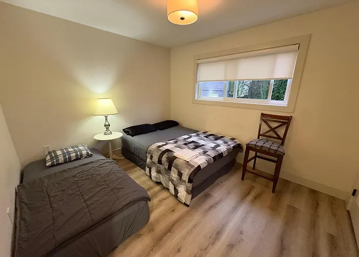Vancouver Downtown Cozy Room - 5-Min Walk To Bc Place & Skytrain - Free Parking