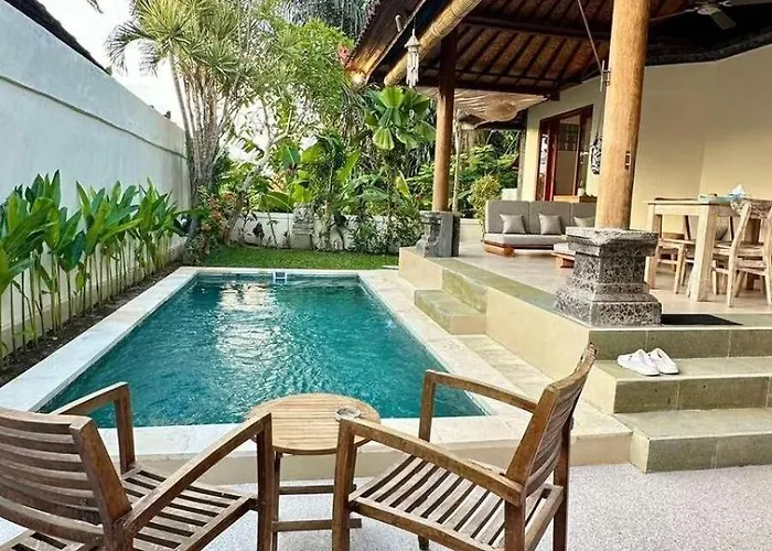 Authentic Balinese Riverside Villa Kerobokan