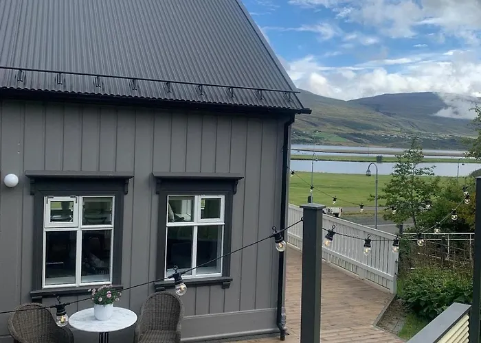 Athalstraeti - Historic Luxury Villa Akureyri
