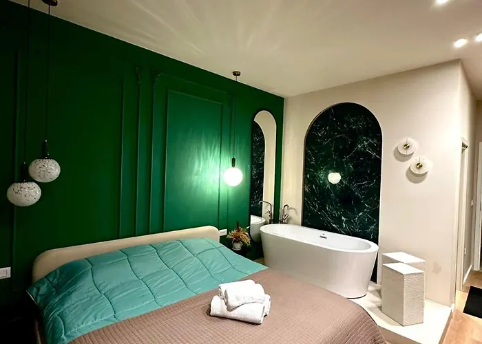Emerald Studio Apartment Tirana