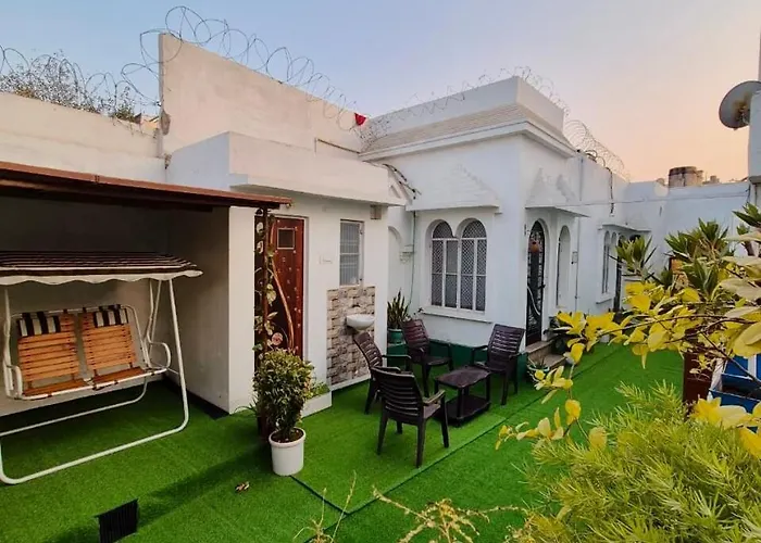 Braj Basera By Grehstay 1 Km From Krishna Janmabhoomi Mathura