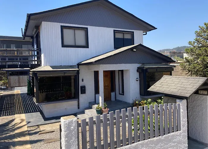 Bed & Breakfast Casa Lugano, Comodidad, Playa Y Comfort Pichilemu