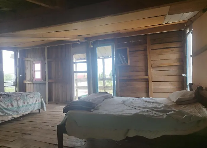 Villa Rancho De Madera Rustico A Dos Cuadras Del Atlantico Balneario Buenos Aires