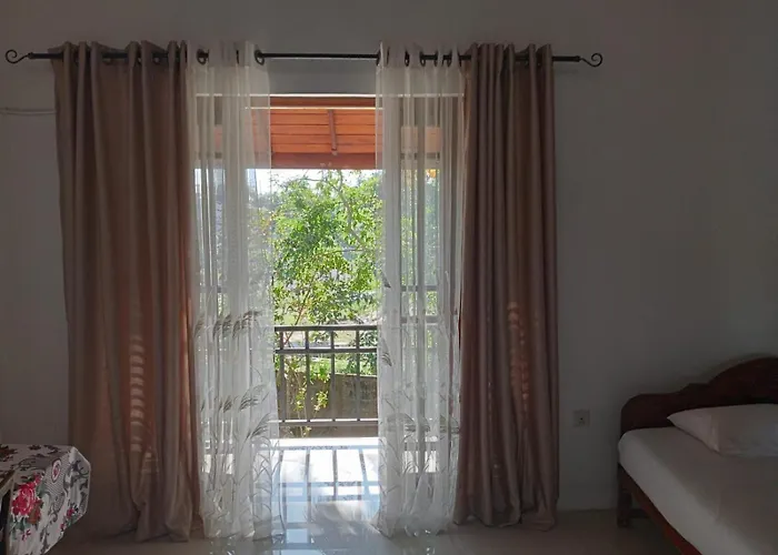Balcony Breeze Homestay Galle