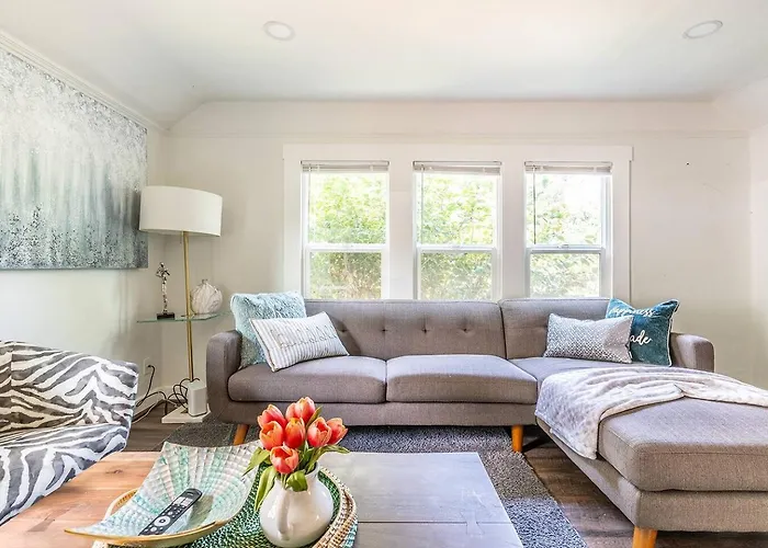 Cozy Craftsman Cottage 10 Minutes Away From Dt! Seattle