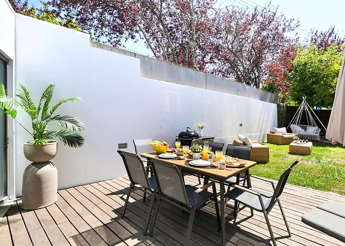 Luxury House By On Apartments Porto