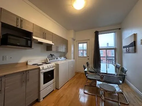 Full Kitchen 10Min From Dtown Room B Montréal