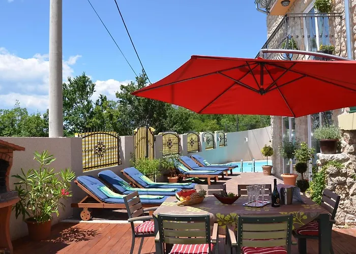 Holiday Home Grosses Ferienhaus Mit Eigenem Pool Und Terrasse By Interhome Crikvenica