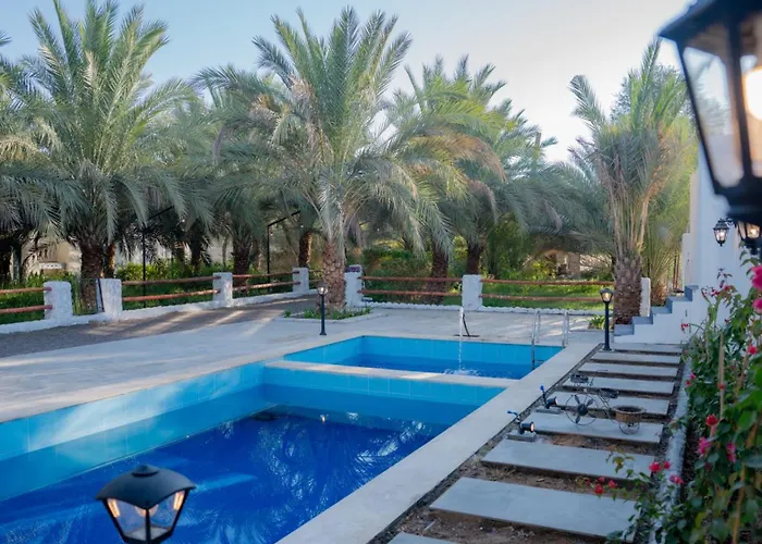 Villa Oasis Of Shade Badīyah