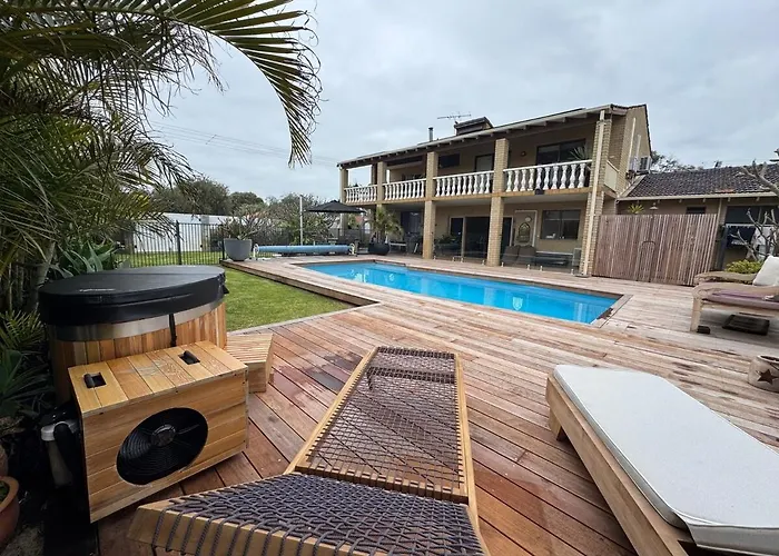 Villa Ocean Oasis- Amazing Location! Busselton