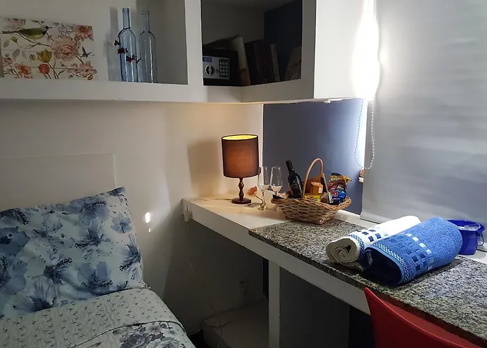 Quarto Privativo Em Casa De Vila Rio de Janeiro
