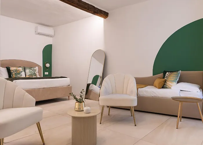 The Heritage Apartment 4 Guests Piazza Di Spagna & Trevi Rom